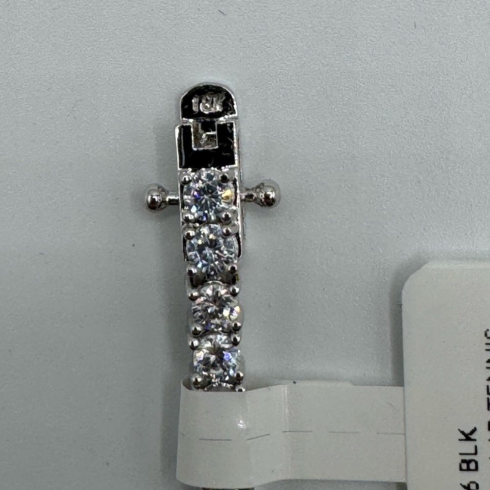 18k 9.2ct Tennis Bracelet - Picture 7 of 8